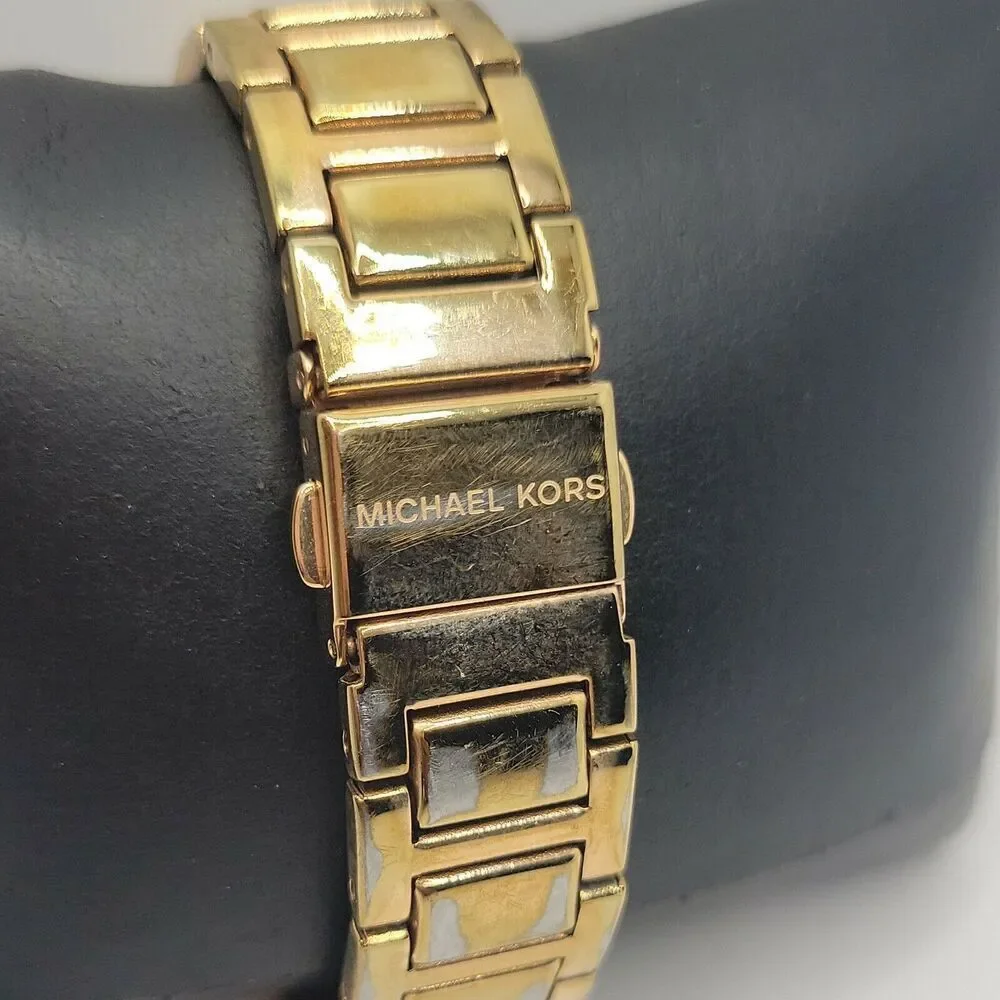 Michael Kors MK3961 Women's Rose Gold Stainless Steel Analog Dial Watch DE690